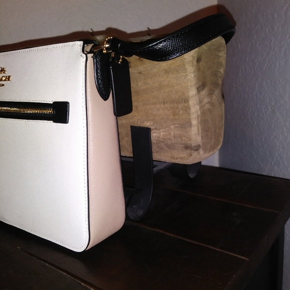 Coach mailbag crossbody - Picture 6 of 16